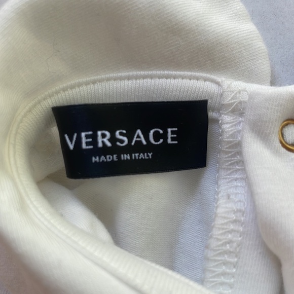 Versace
Baby's Logo Cotton-Blend Footed Bodysuit - Picture 2 of 11